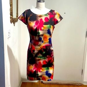 Beautiful MILLY multicolored short sleeved fitted dress